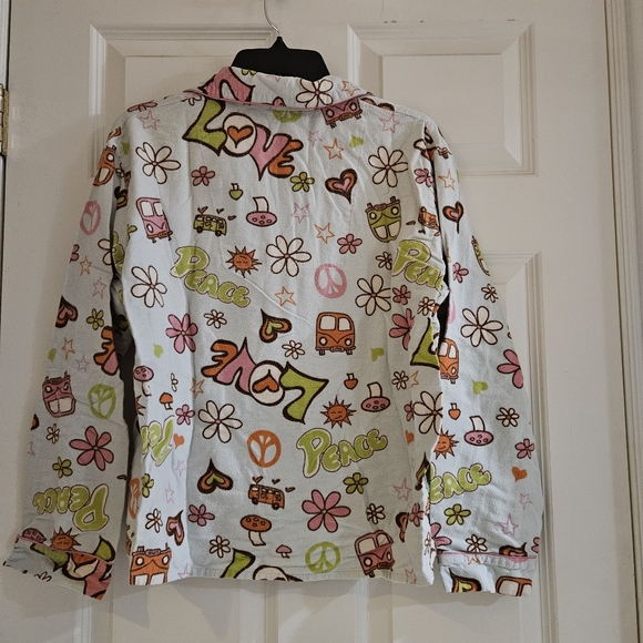 LOVE Flannel PJ set - Picture 7 of 9